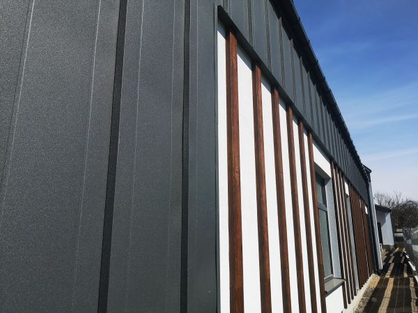 Cost of Metal Cladding Replacement in Marysville