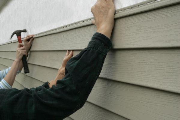 Cost of Insulated Siding Installation in Marysville